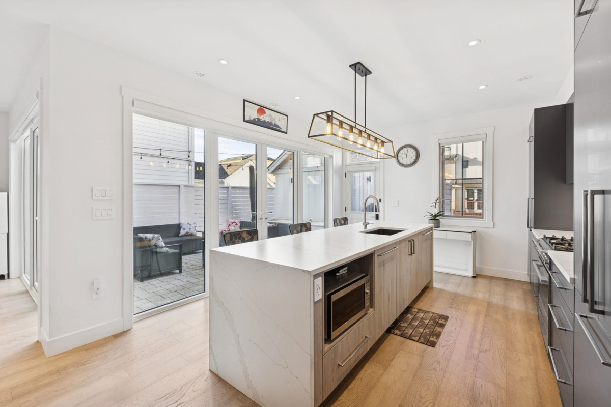 Bedroom 4 Photo of 387 Ridge Street, Tsawwassen, BC