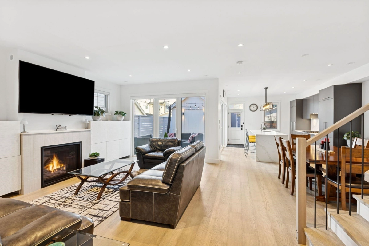 Dining Area Photo of 387 Ridge Street, Tsawwassen, BC