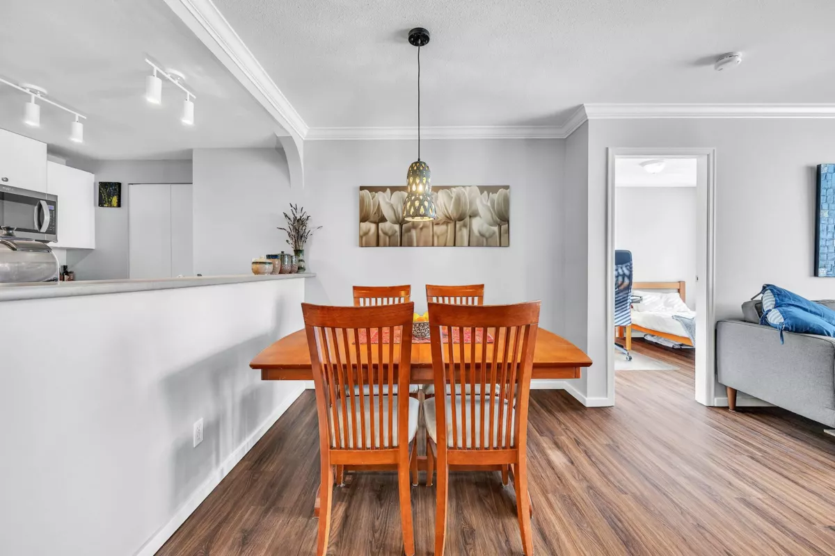 Dining Area Photo of 211 1111 Lynn Valley Road, North Vancouver, BC