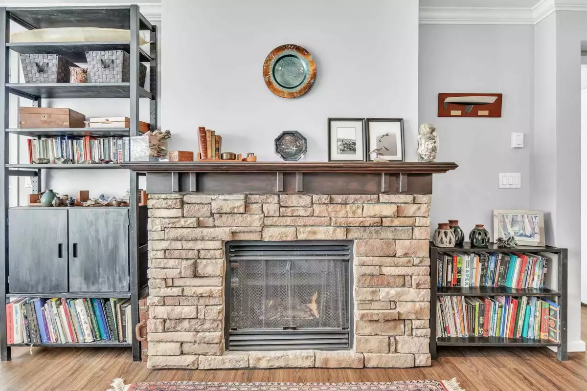 Primary Bedroom Photo of 211 1111 Lynn Valley Road, North Vancouver, BC