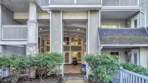 211 1111 Lynn Valley Road, North Vancouver, BC