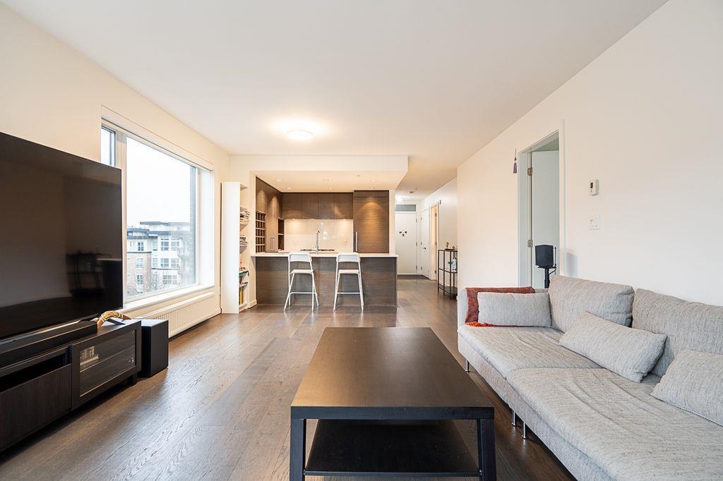 Kitchen Island Photo of 520 5955 Birney Avenue, Vancouver, BC