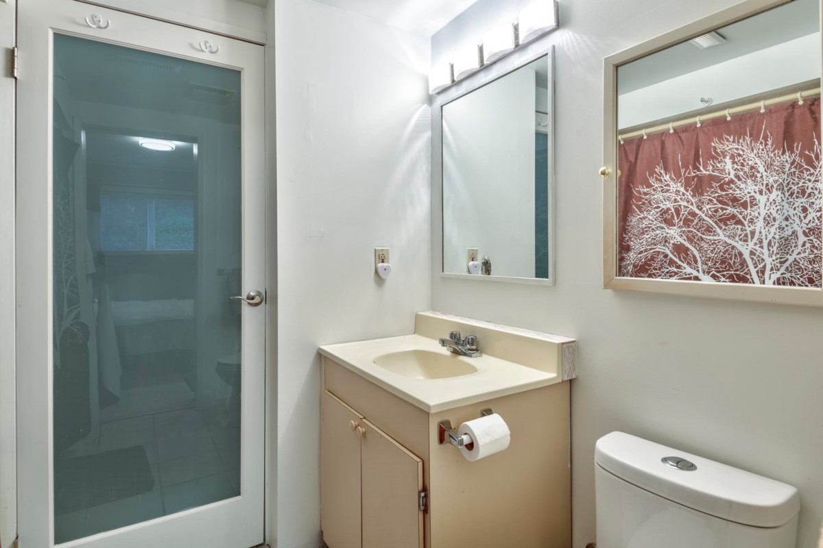 Front Yard Photo of 1317 Western Place, Port Coquitlam, BC