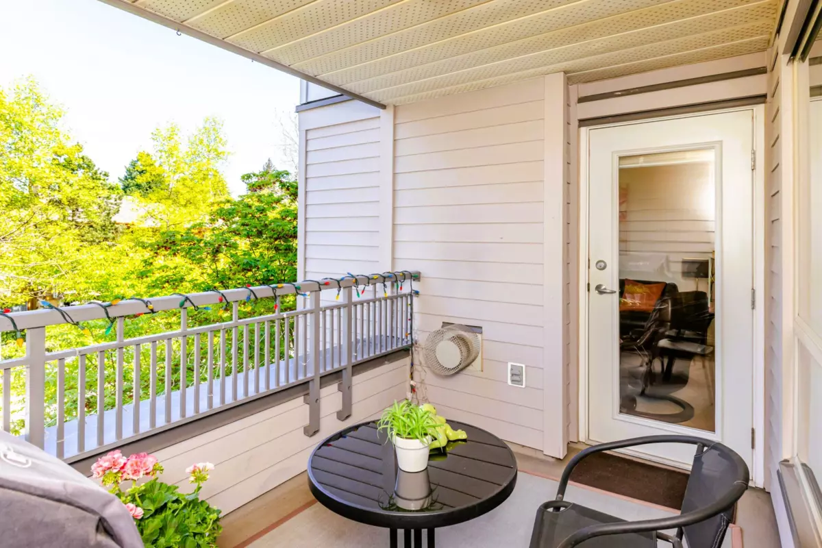 Loft / Bonus Room Photo of 310 15188 22 Avenue, Surrey, BC