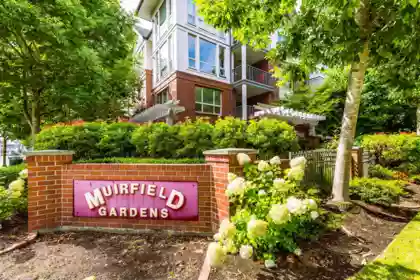 310 15188 22 Avenue, Surrey, BC, Sunnyside Park Surrey — 2 bed apartment/condo for sale