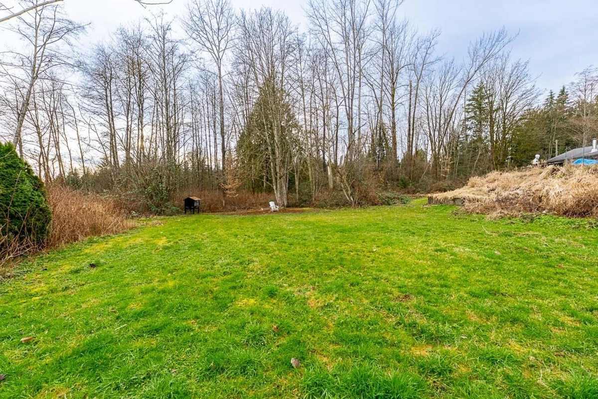 Front Yard Photo of 28204 108th Avenue, Maple Ridge, BC