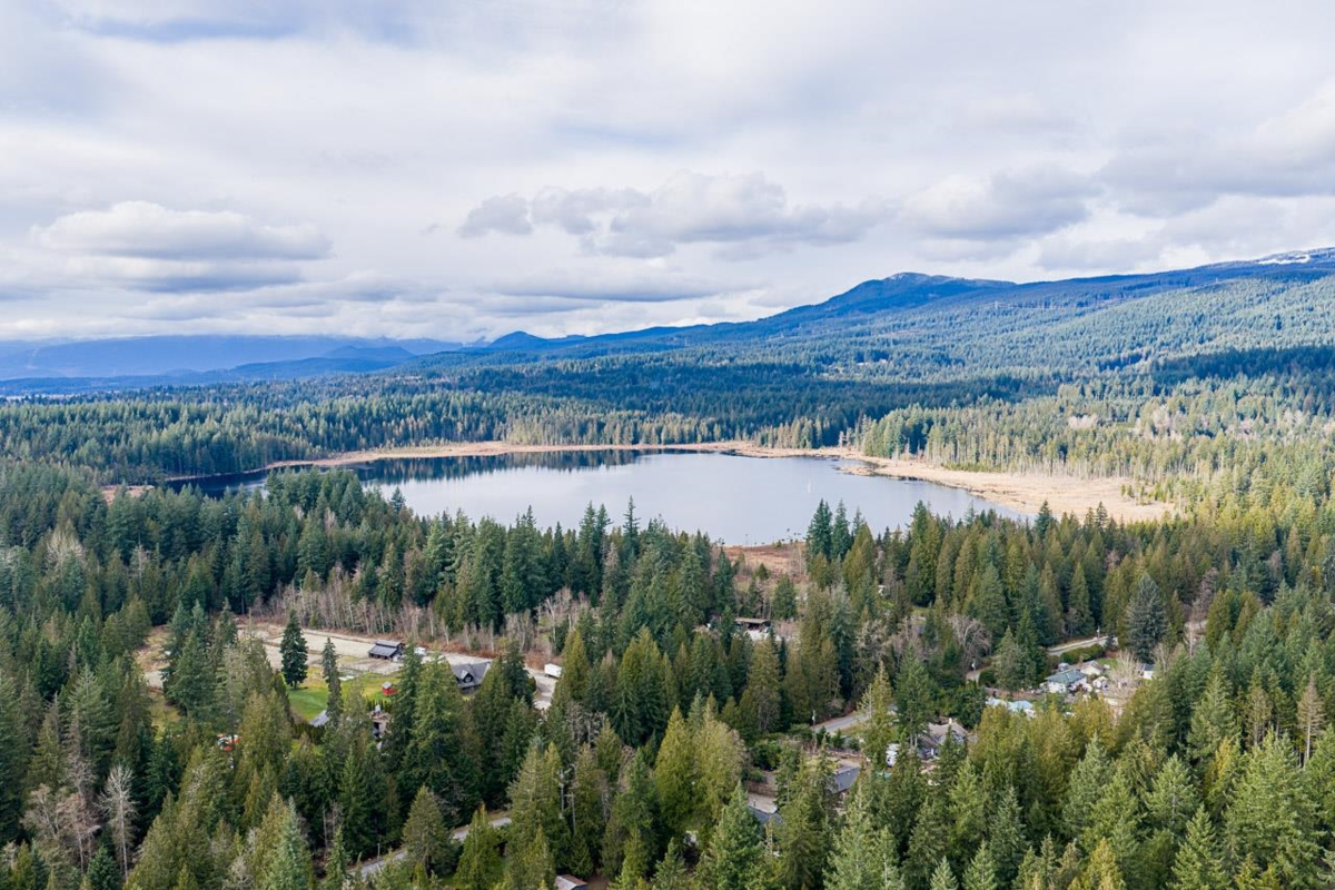 Outdoor Kitchen Photo of 28204 108th Avenue, Maple Ridge, BC