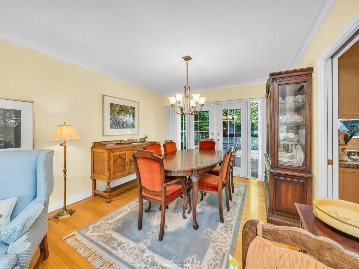Kitchen Photo of 1202 Bracknell Crescent, North Vancouver, BC