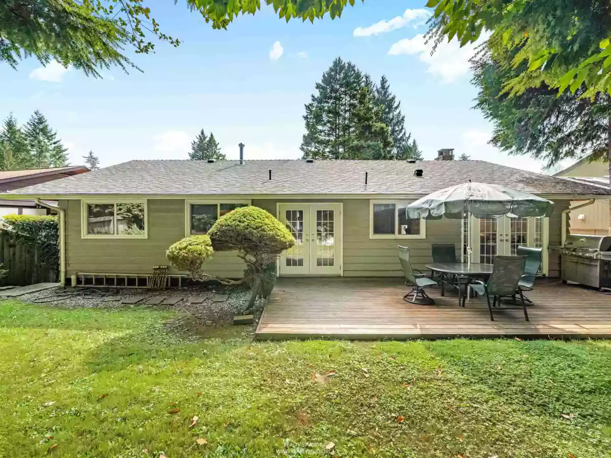 Neighborhood Park Photo Near 1202 Bracknell Crescent, North Vancouver, BC