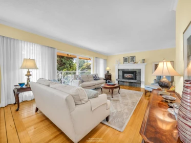 1202 Bracknell Crescent, North Vancouver, BC