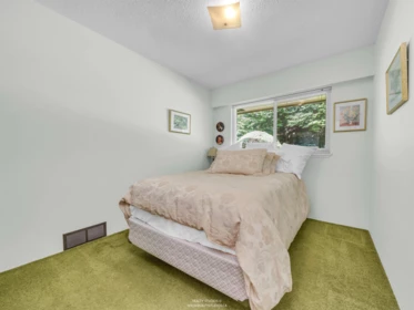 Guest Bathroom Photo of 1202 Bracknell Crescent, North Vancouver, BC