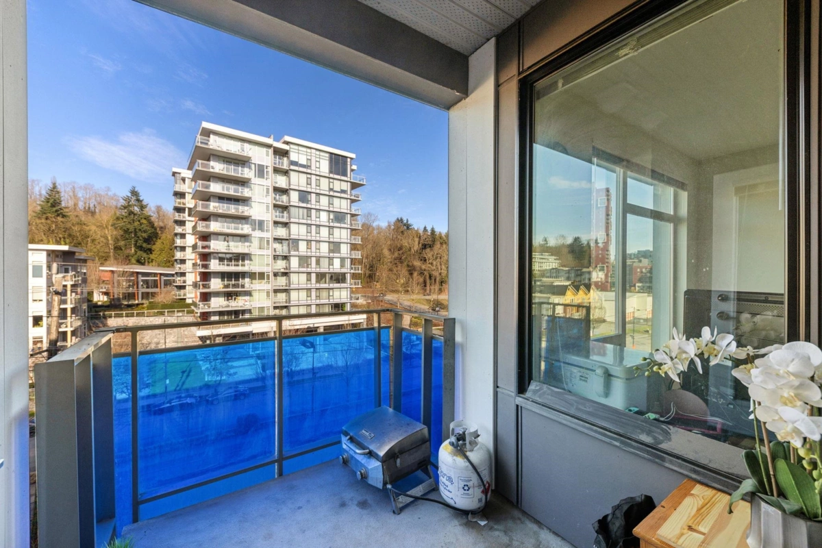 Entry Foyer Photo of 510 3289 Riverwalk Avenue, Vancouver, BC