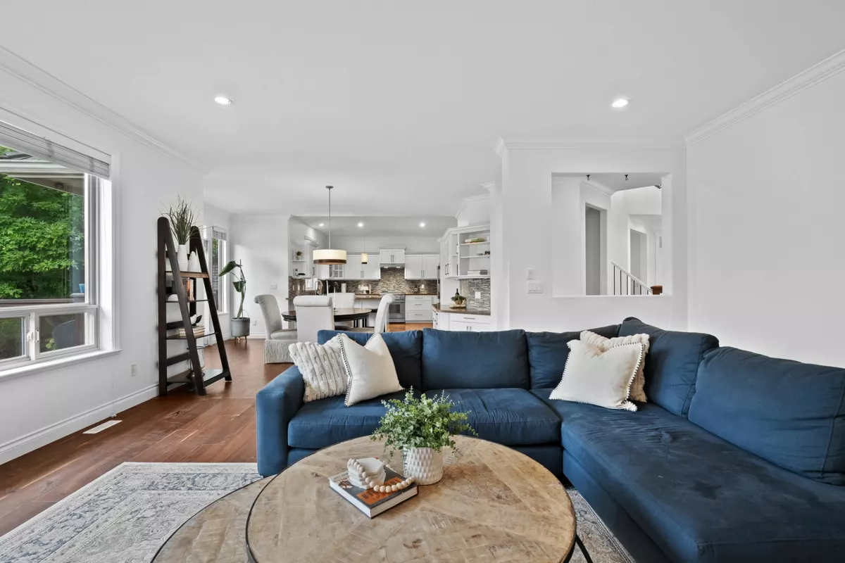 Bedroom 2 Photo of 15639 37a Avenue, Surrey, BC