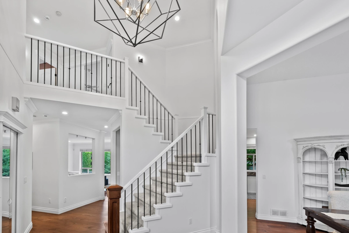 Kitchen Photo of 15639 37a Avenue, Surrey, BC