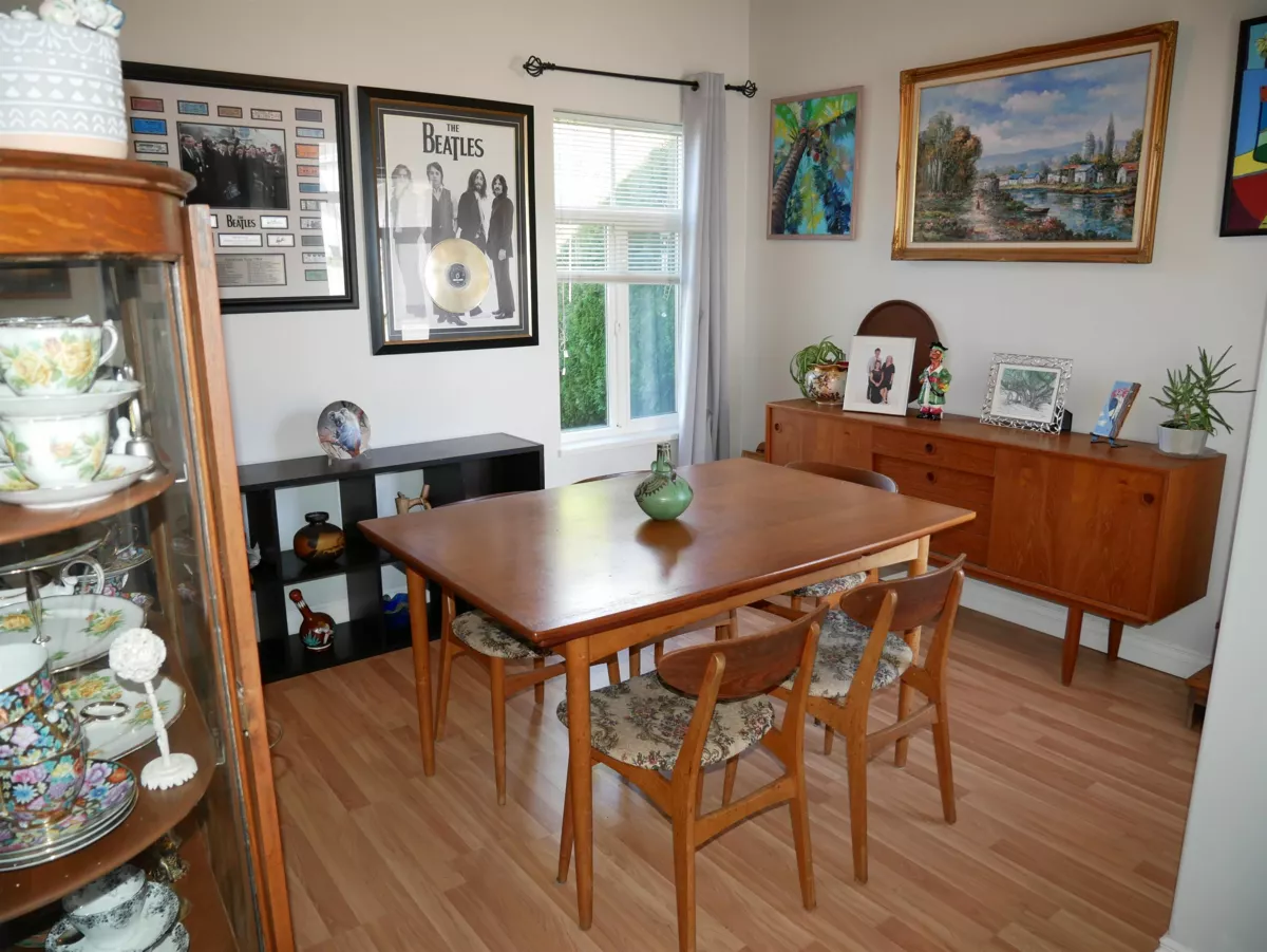 Breakfast Nook Photo of 148 33751 Seventh Avenue, Mission, BC