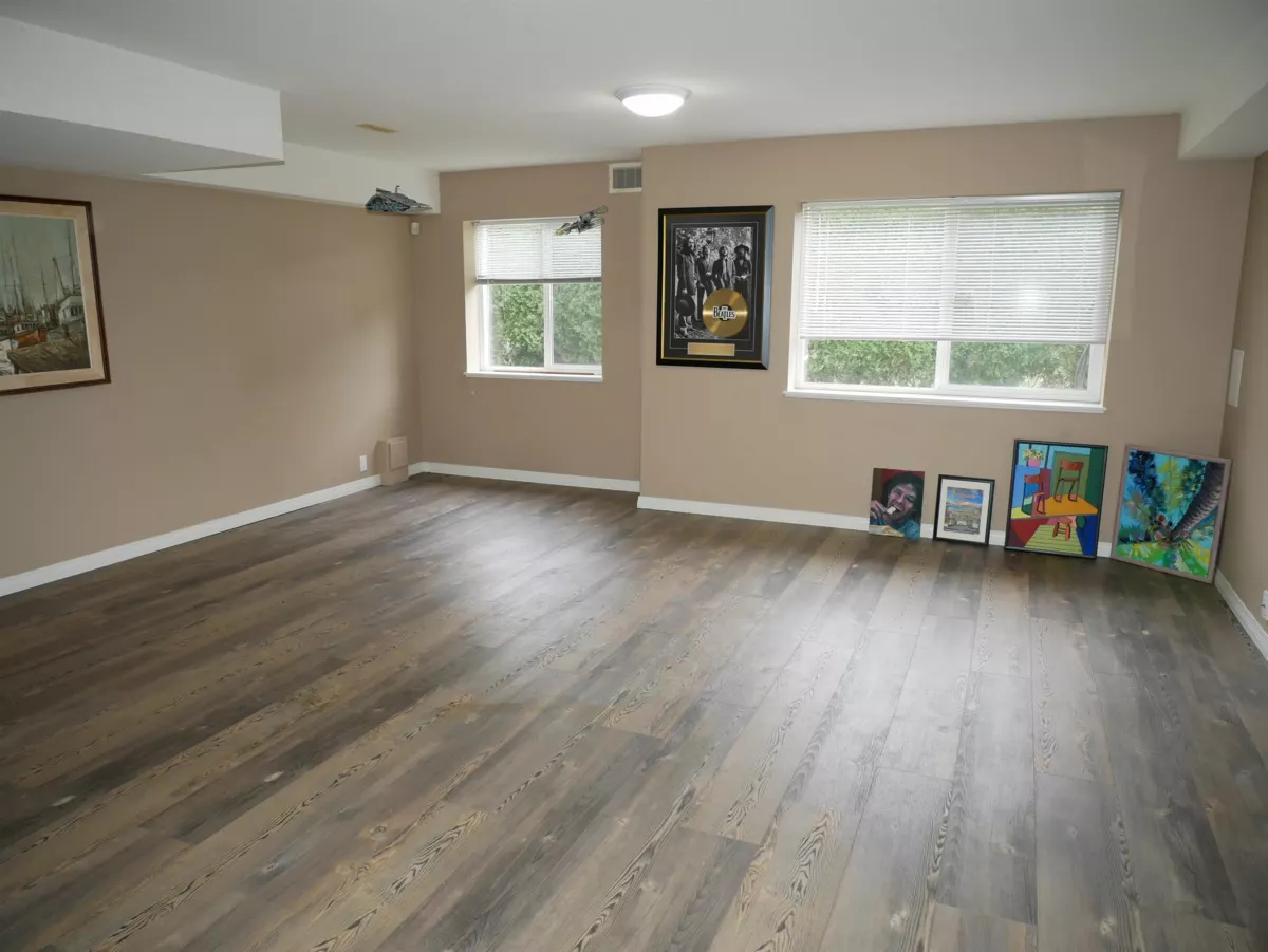 Laundry Room Photo of 148 33751 Seventh Avenue, Mission, BC