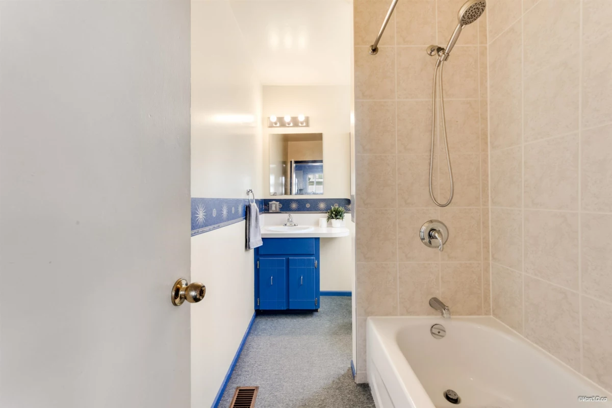 Bedroom 3 Photo of 5871 Argyle Street, Vancouver, BC