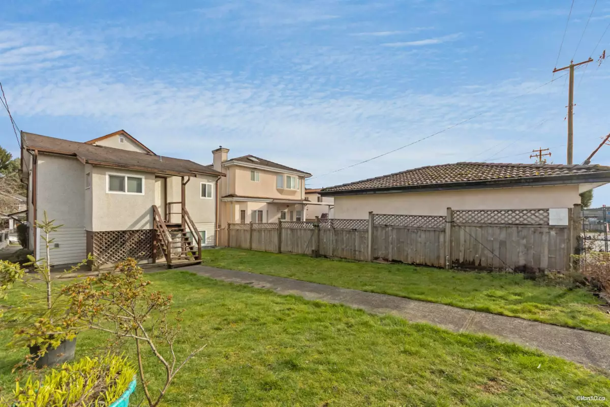 Garage Interior Photo of 5871 Argyle Street, Vancouver, BC
