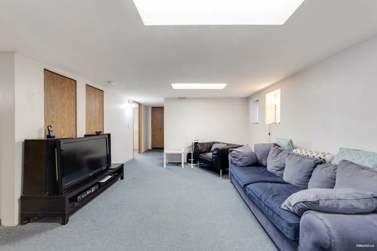 Office / Den Photo of 5871 Argyle Street, Vancouver, BC