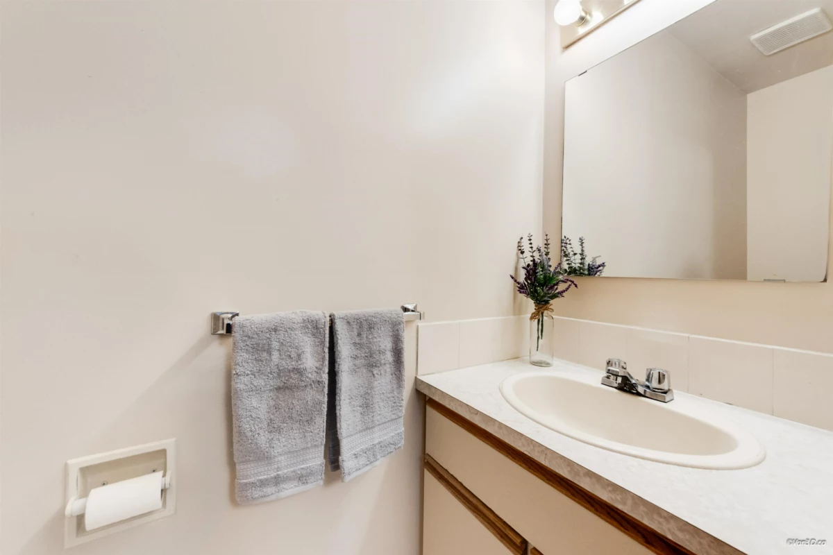 Powder Room Photo of 5871 Argyle Street, Vancouver, BC