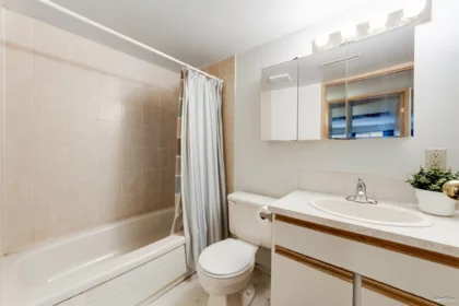 Mudroom Photo of 5871 Argyle Street, Vancouver, BC