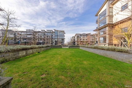 Garden / Landscaping Photo of 618 20376 N 86th Avenue, Langley, BC