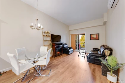 Laundry Room Photo of 618 20376 N 86th Avenue, Langley, BC