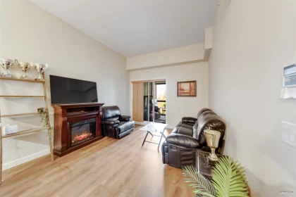 Office / Den Photo of 618 20376 N 86th Avenue, Langley, BC