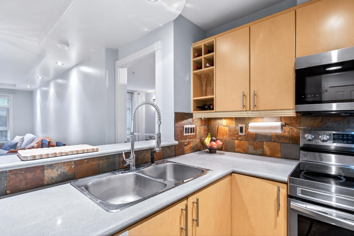 Bedroom 4 Photo of 102 3122 St Johns Street, Port Moody, BC