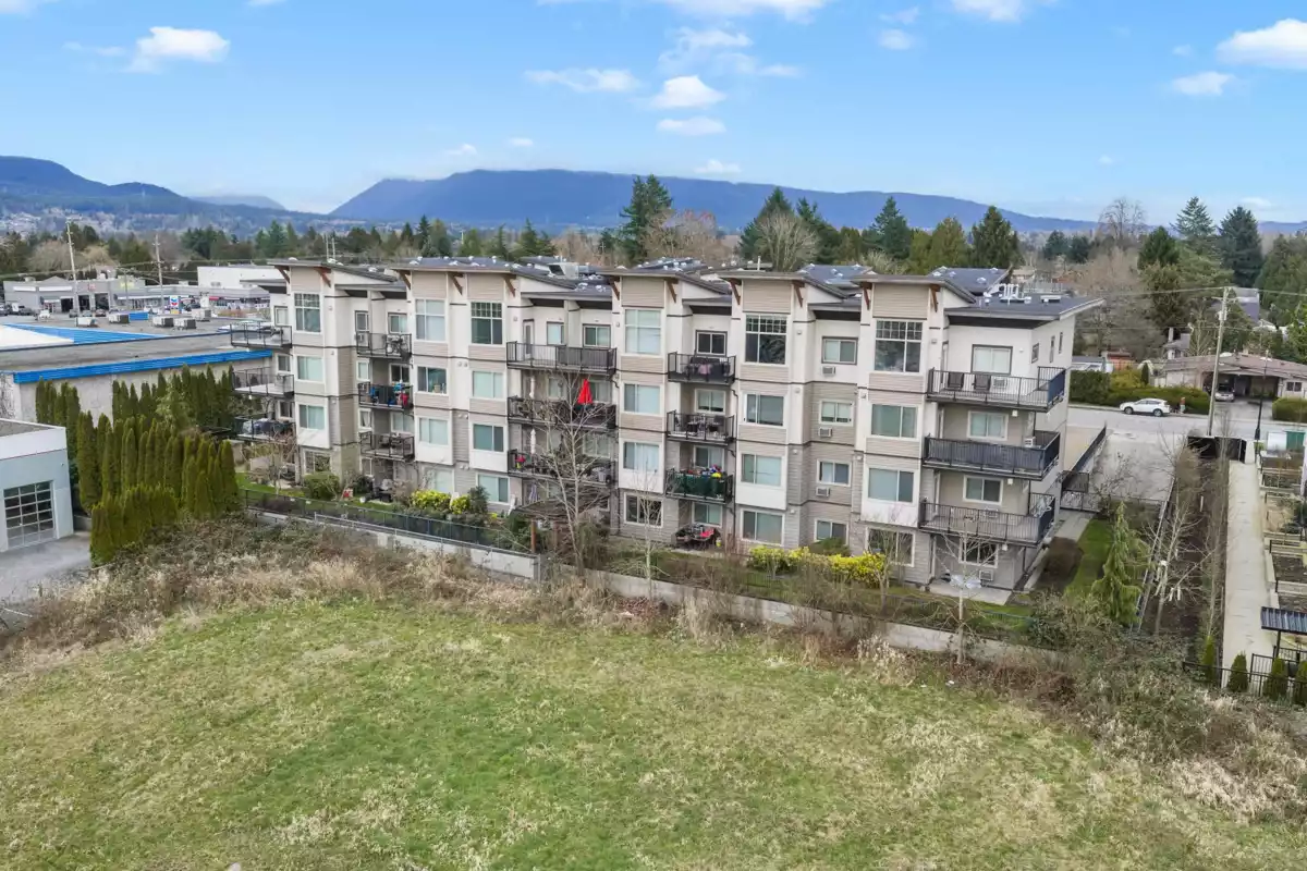 Outdoor Deck Photo of 402 11935 Burnett Street, Maple Ridge, BC