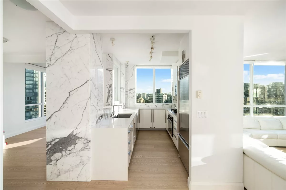 Breakfast Nook Photo of 3501 1328 W Pender Street, Vancouver, BC