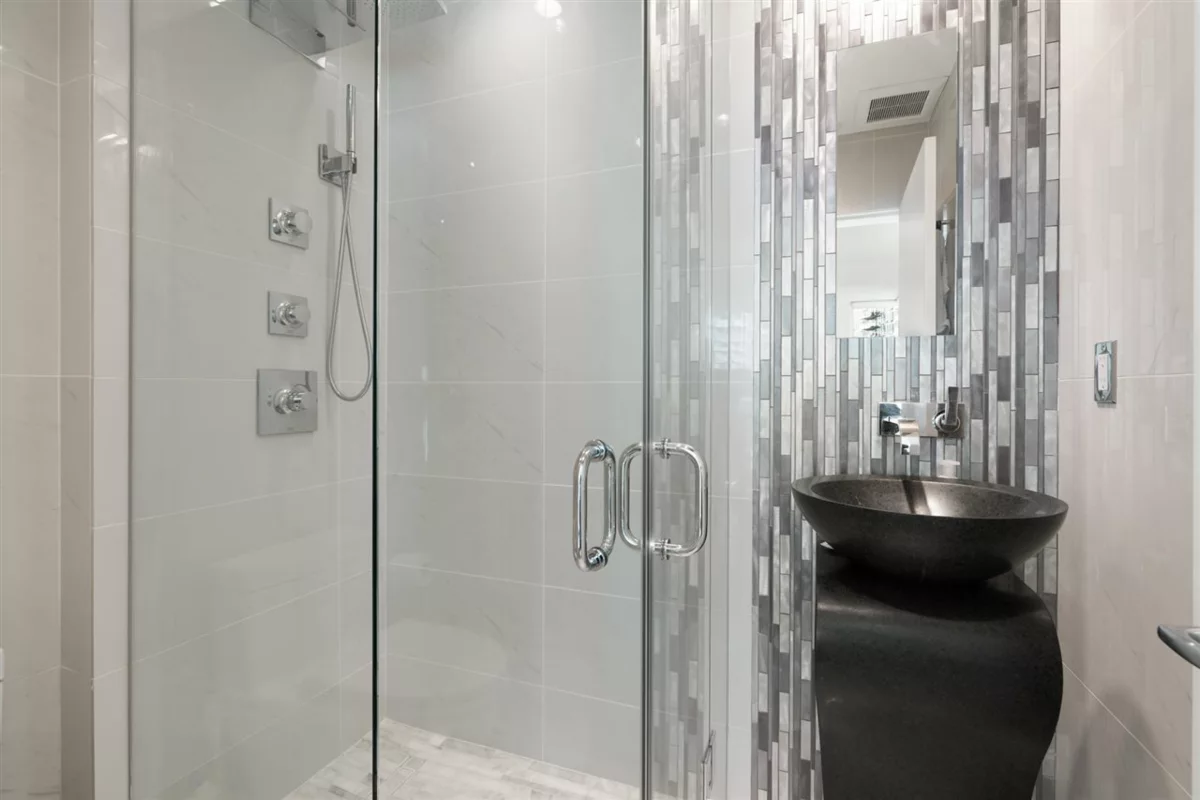 Office / Den Photo of 3501 1328 W Pender Street, Vancouver, BC