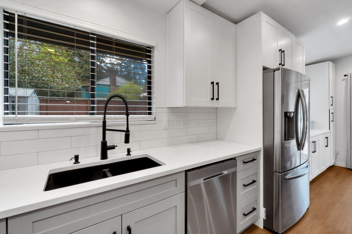 Primary Bedroom Photo of 11426 141a Street, Surrey, BC