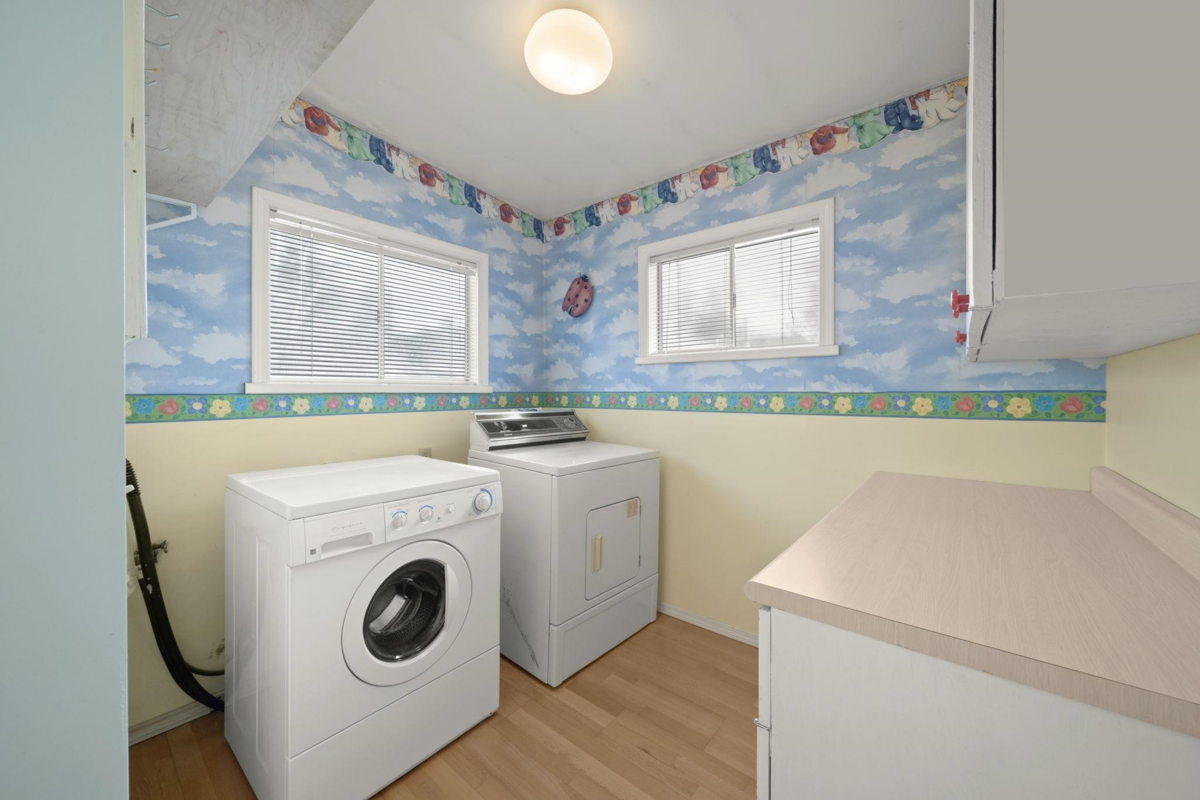 Loft / Bonus Room Photo of 13482 58 Avenue, Surrey, BC