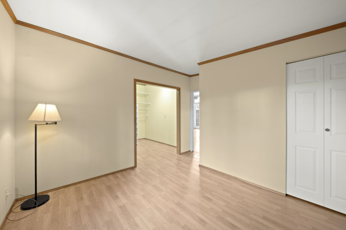 Walk-In Closet Photo of 13482 58 Avenue, Surrey, BC