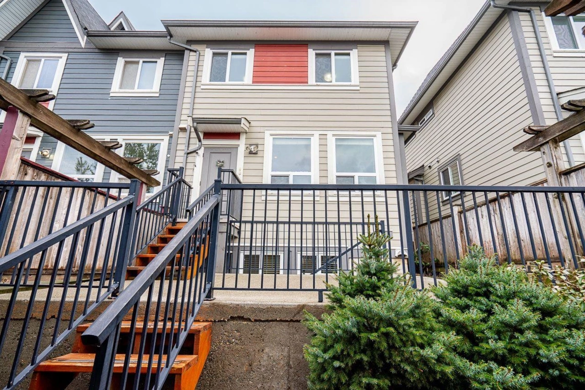 Exterior Rear Photo of 21025 80 Avenue, Langley, BC