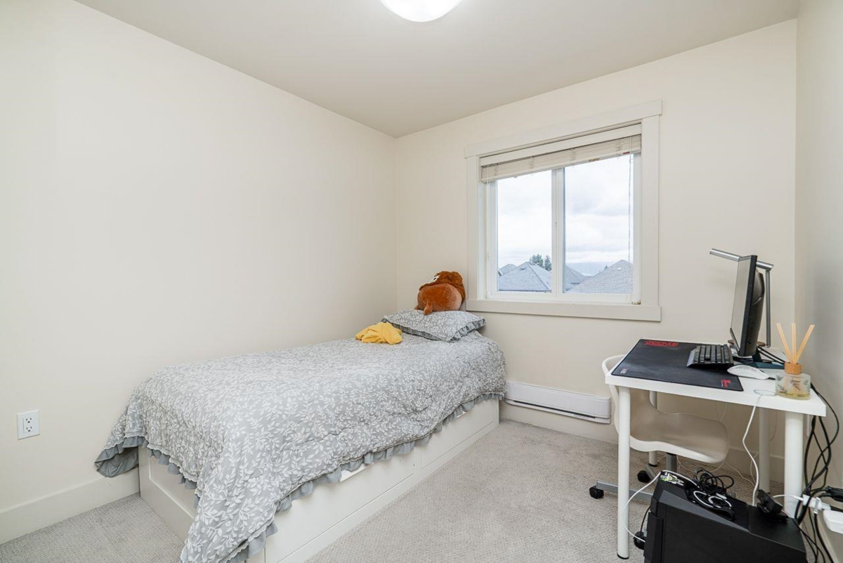 Office / Den Photo of 21025 80 Avenue, Langley, BC