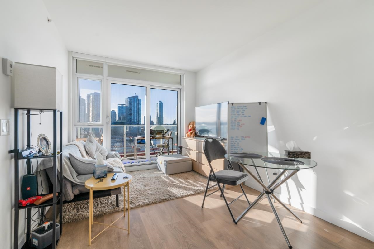 Loft / Bonus Room Photo of 906 13685 102 Avenue, Surrey, BC