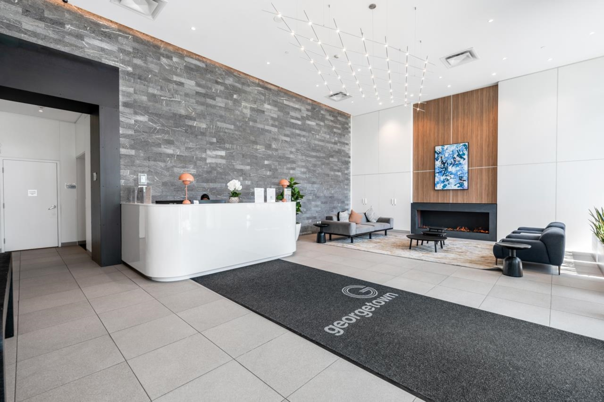 Primary Bathroom Photo of 906 13685 102 Avenue, Surrey, BC