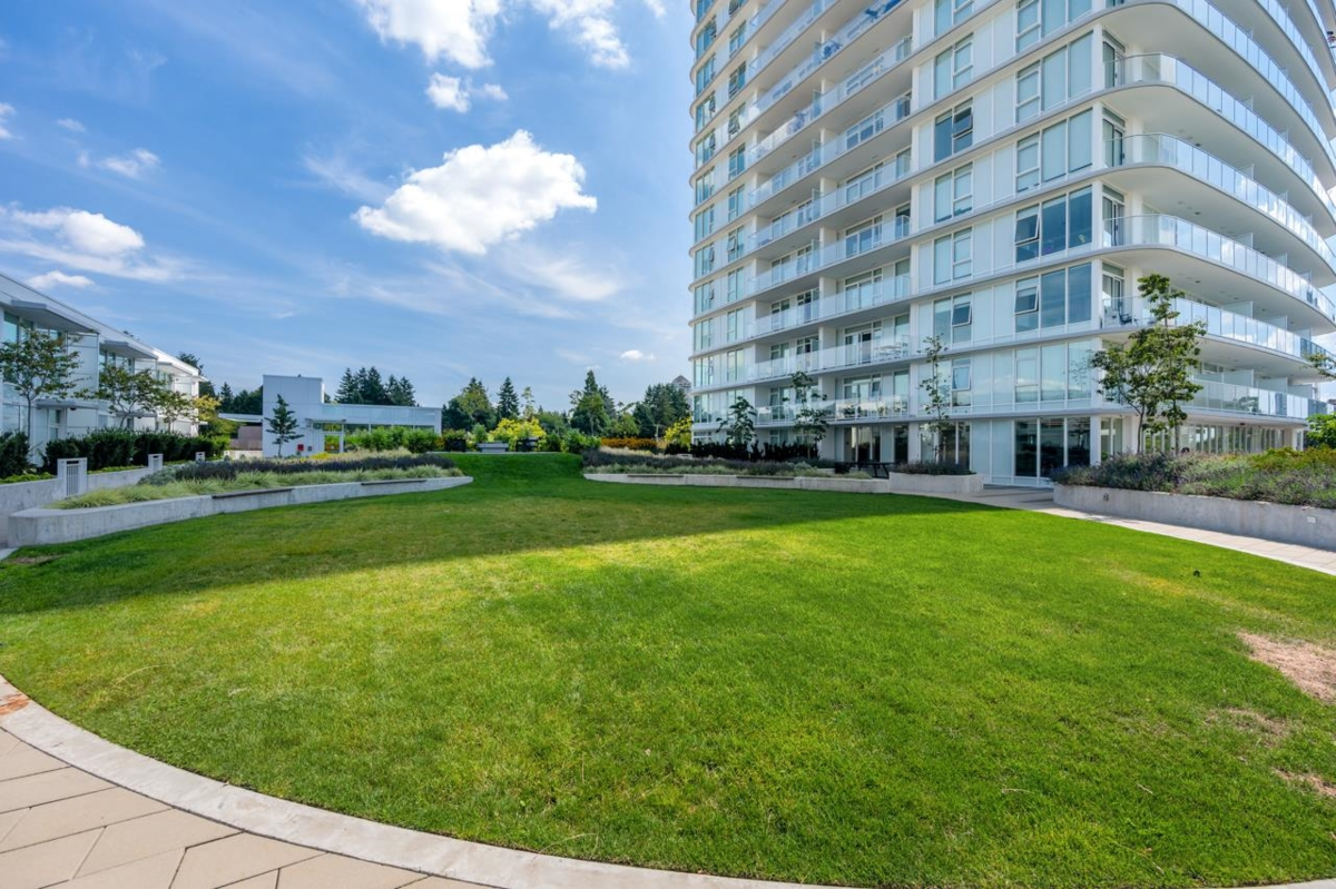 Primary Bedroom Photo of 906 13685 102 Avenue, Surrey, BC