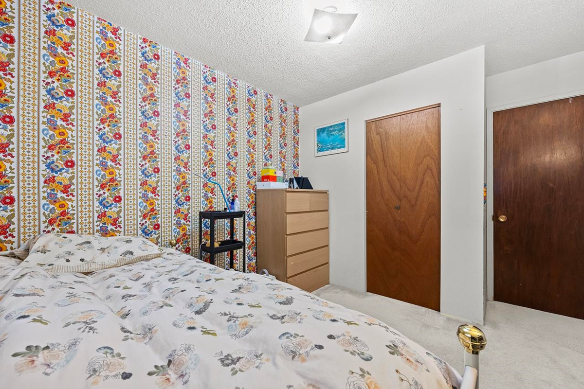 Bedroom 2 Photo of 2580 Patricia Avenue, Port Coquitlam, BC