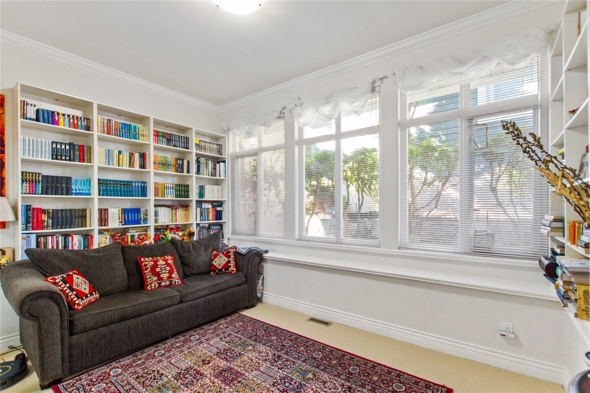 Bedroom 4 Photo of 3866 Michener Way, North Vancouver, BC