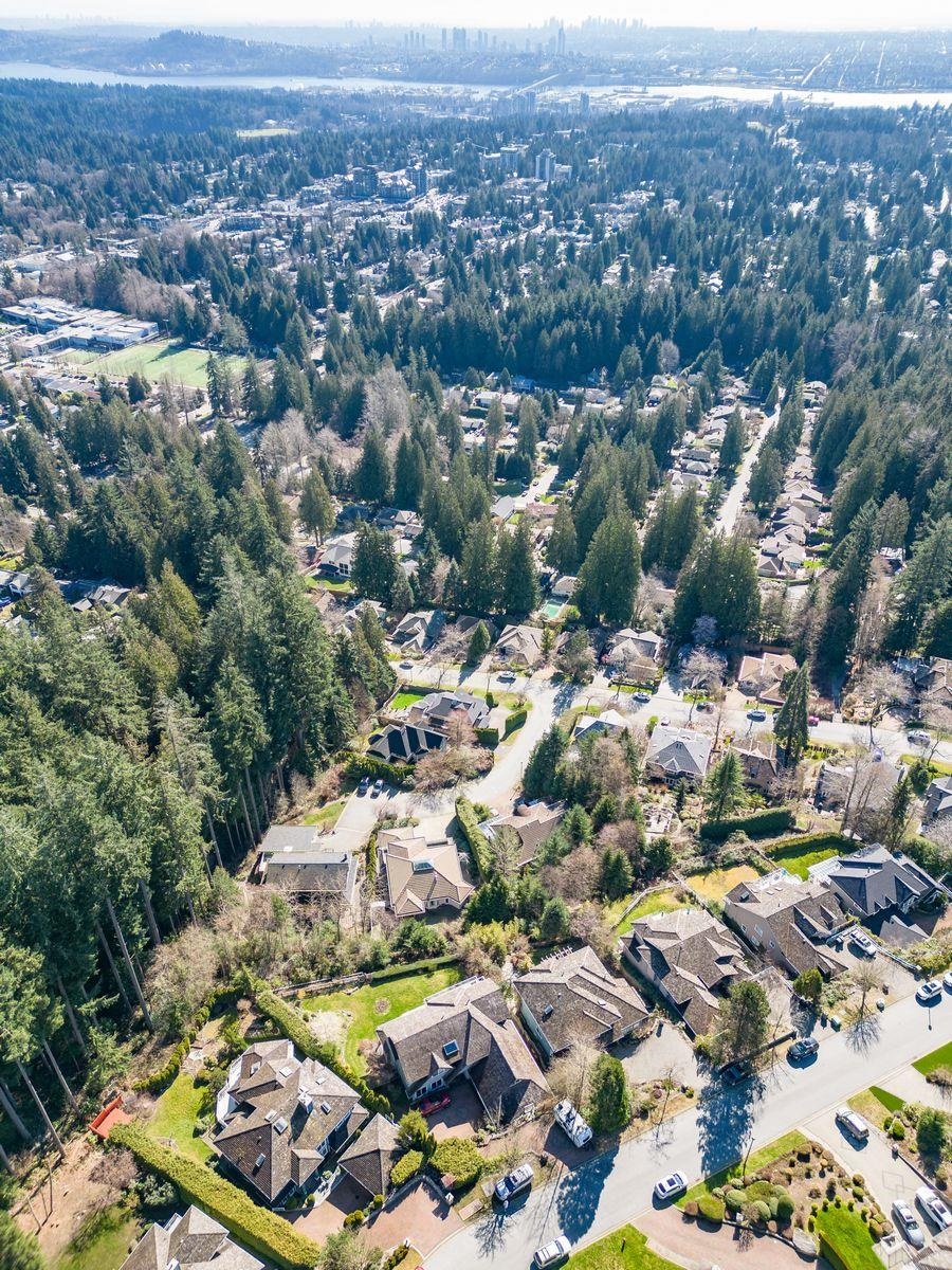 Fitness Center Photo Near 3866 Michener Way, North Vancouver, BC