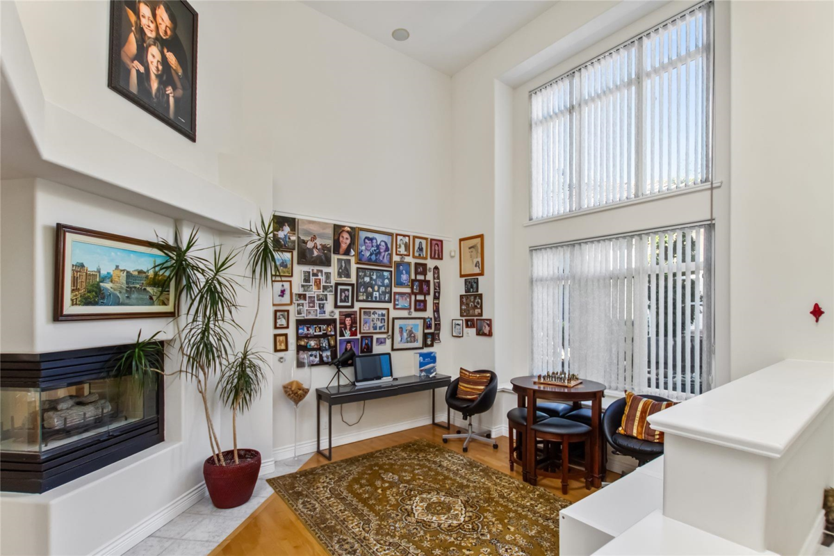 Kitchen Photo of 3866 Michener Way, North Vancouver, BC
