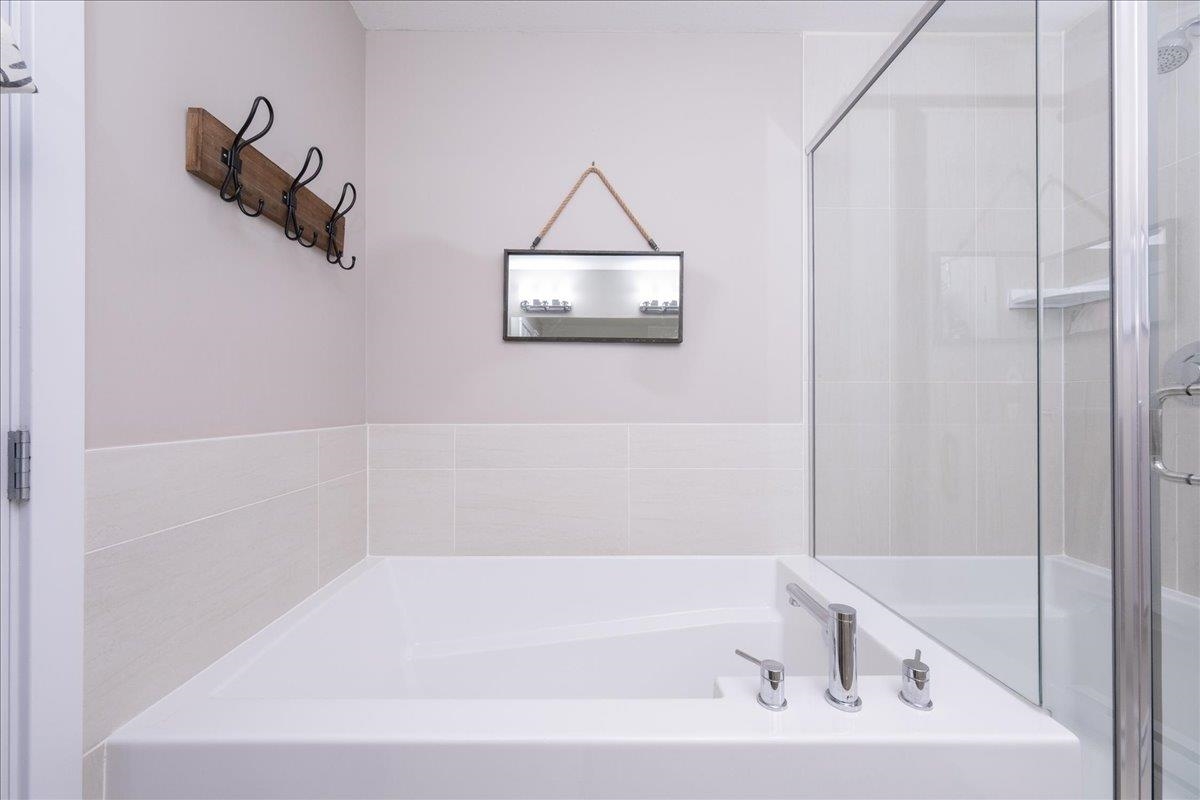 Staircase Photo of 507 2855 156 Street, Surrey, BC