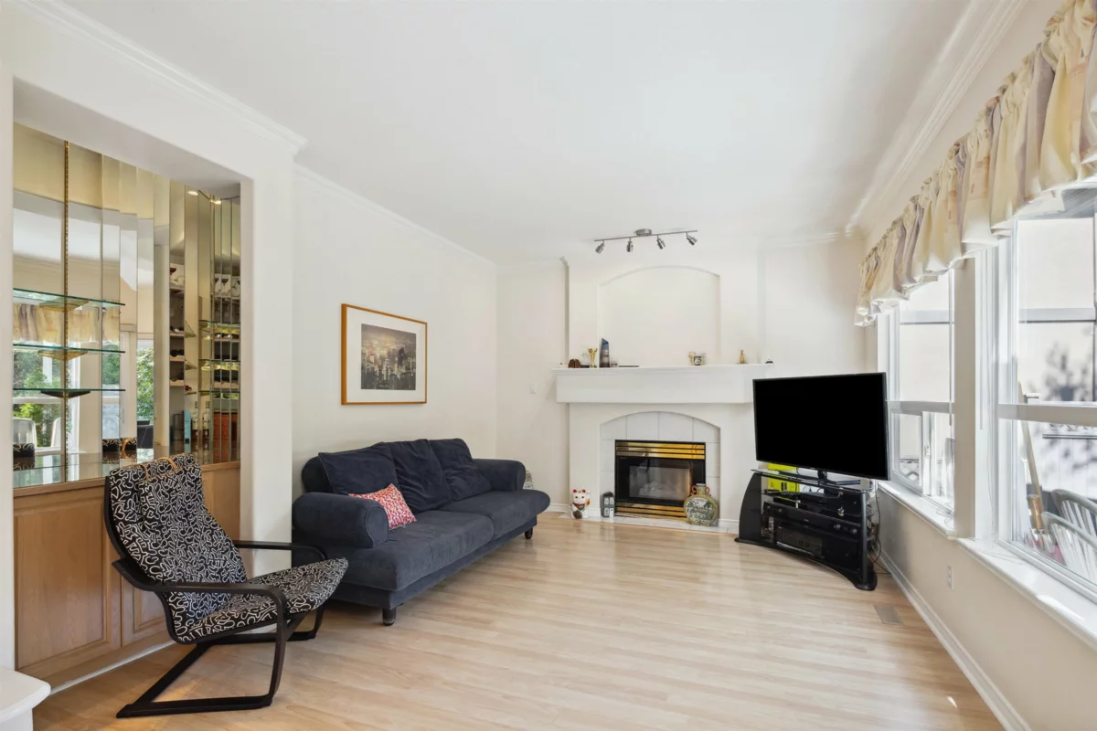 Primary Bathroom Photo of 2525 Sapphire Place, Coquitlam, BC