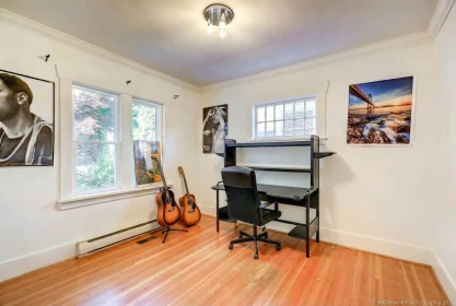Kitchen Island Photo of 3531 W 37th Avenue, Vancouver, BC