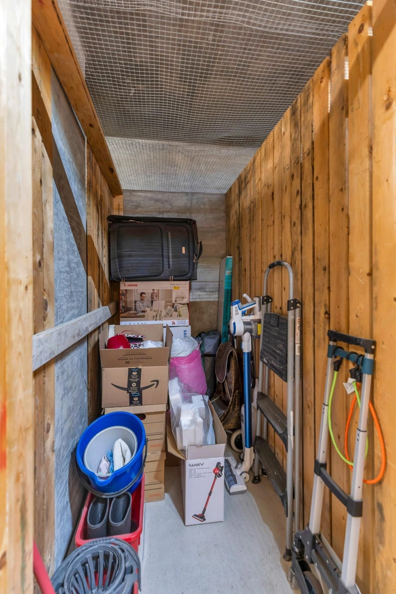 Hallway Photo of 205 3438 Vanness Avenue, Vancouver, BC