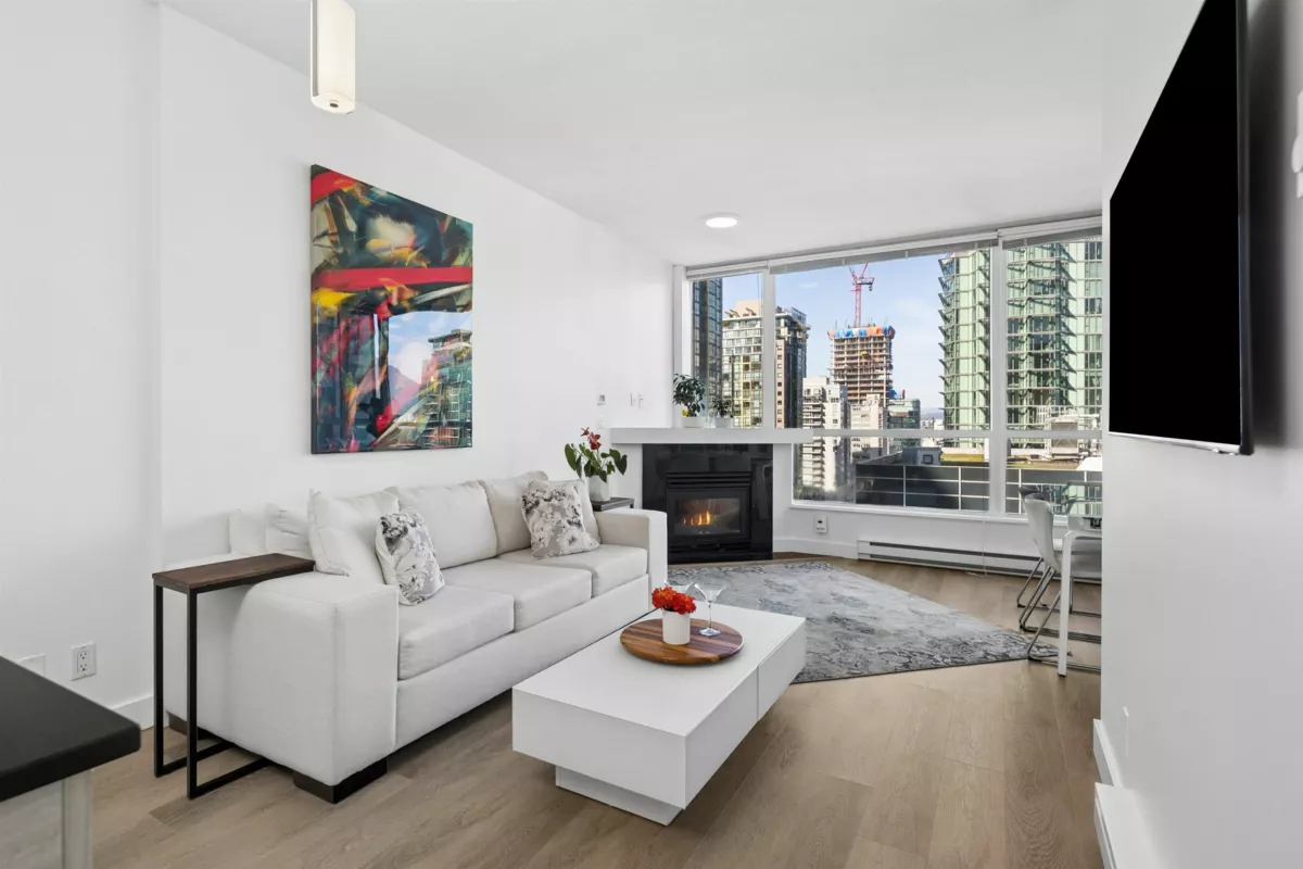 Breakfast Nook Photo of 1605 1239 W Georgia Street, Vancouver, BC