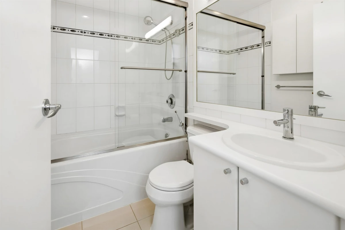 Loft / Bonus Room Photo of 1605 1239 W Georgia Street, Vancouver, BC